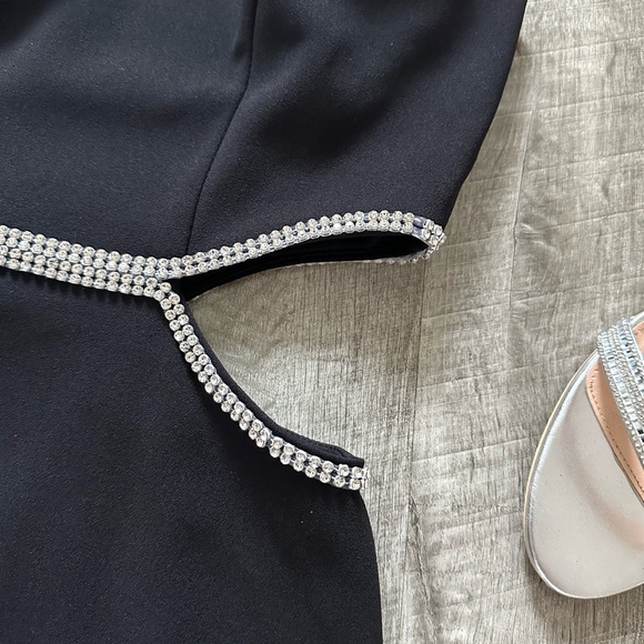 AQUA RHINESTONE CUT-OUT COCKTAIL AND PARTY DRESS SIZE M - Picture 6 of 10